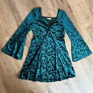 Cupshe Teal Velvet Bell Sleeve Dress Medium